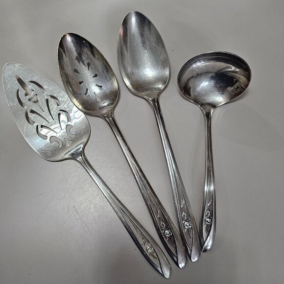 International Silver Tulip Serving Set 4pc floral center design 1950s Vtg minima - Picture 14 of 14